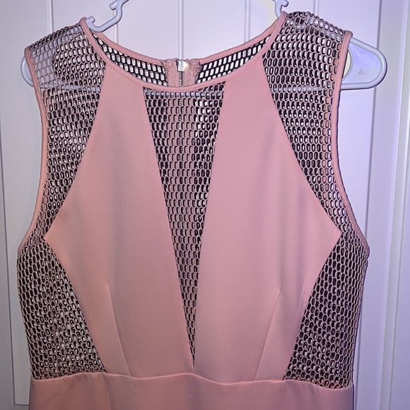 Pink dress - Picture 2 of 6